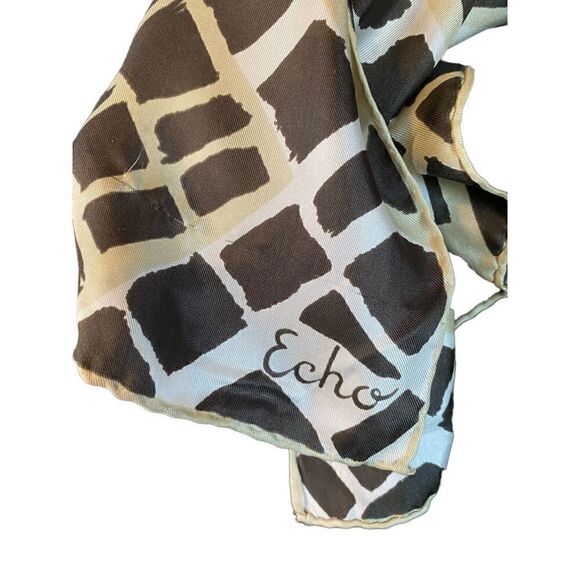 Echo long scarf white with brown abstract squares vintage - Picture 8 of 9